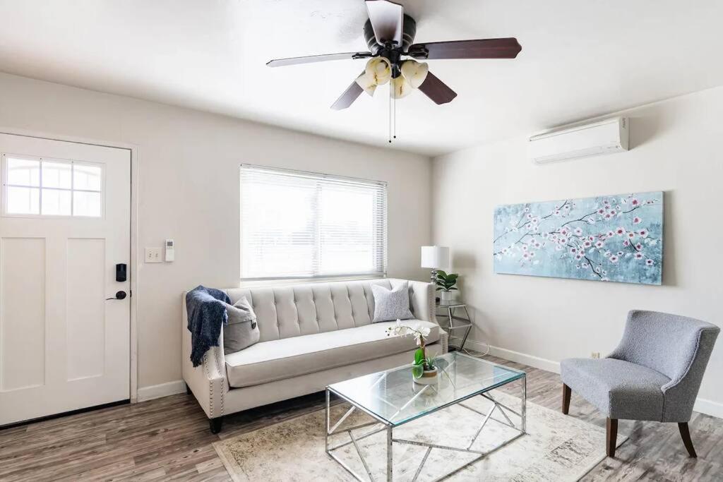 Апартаменты Casa Italia -2Br- Free Driveway Parking For 2 Cars Сан-Диего Экстерьер фото